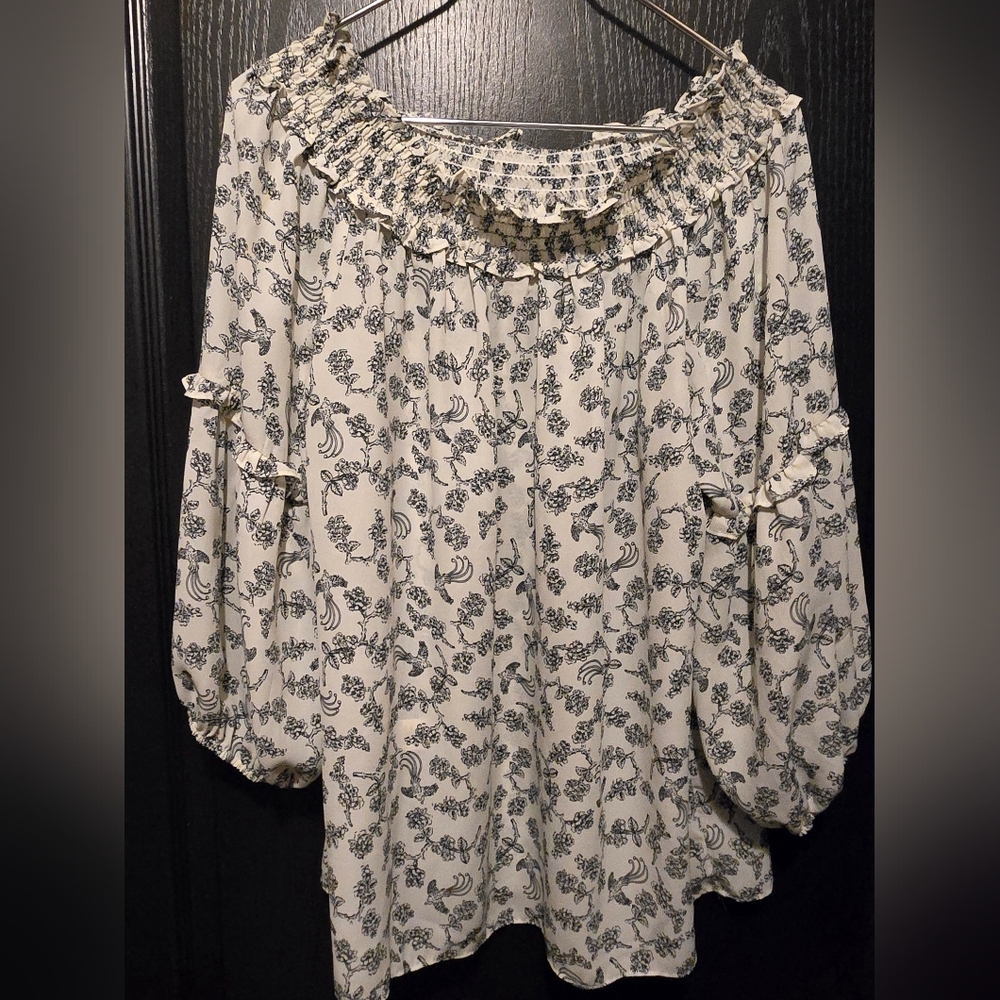 Maxi Studio Blouse Top